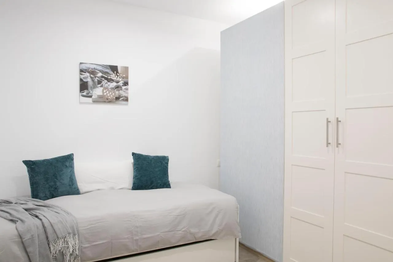 Sea Iruhouse Apartment Malaga 0*,